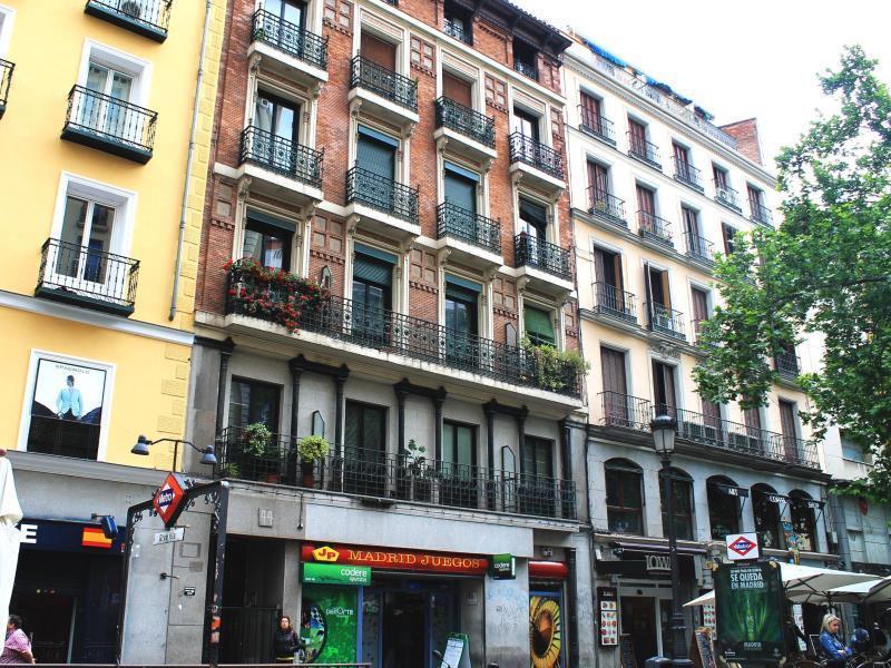 Gran Via Sol Apartamentos Madri Exterior foto