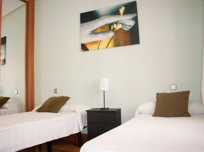 Gran Via Sol Apartamentos Madri Exterior foto