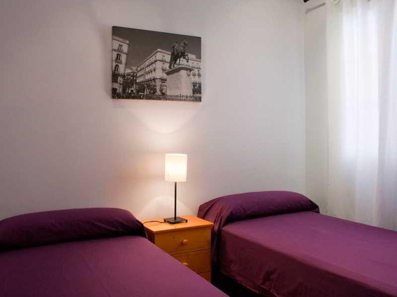 Gran Via Sol Apartamentos Madri Exterior foto