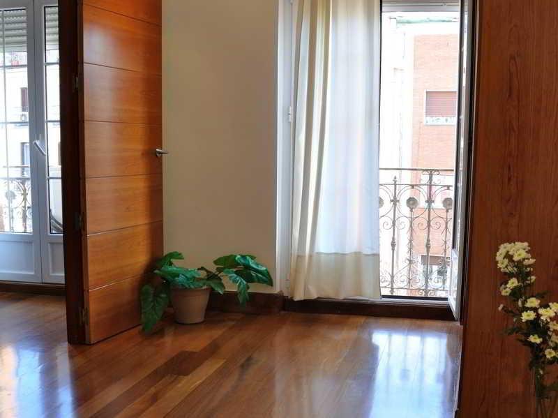 Gran Via Sol Apartamentos Madri Exterior foto