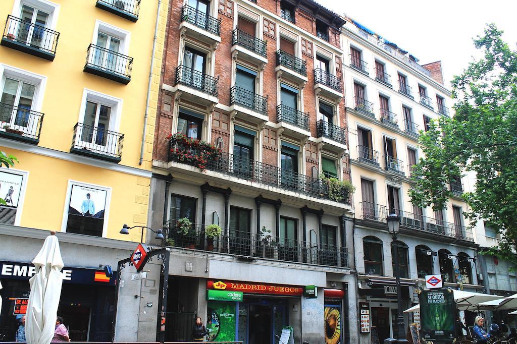 Gran Via Sol Apartamentos Madri Exterior foto